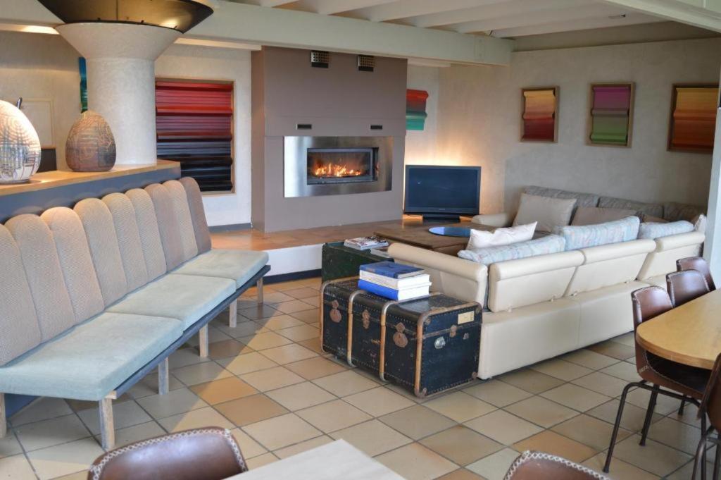 Casa Marta : Suites, Terrasses Et Vue Panoramique Tournon-sur-Rhone Exteriör bild