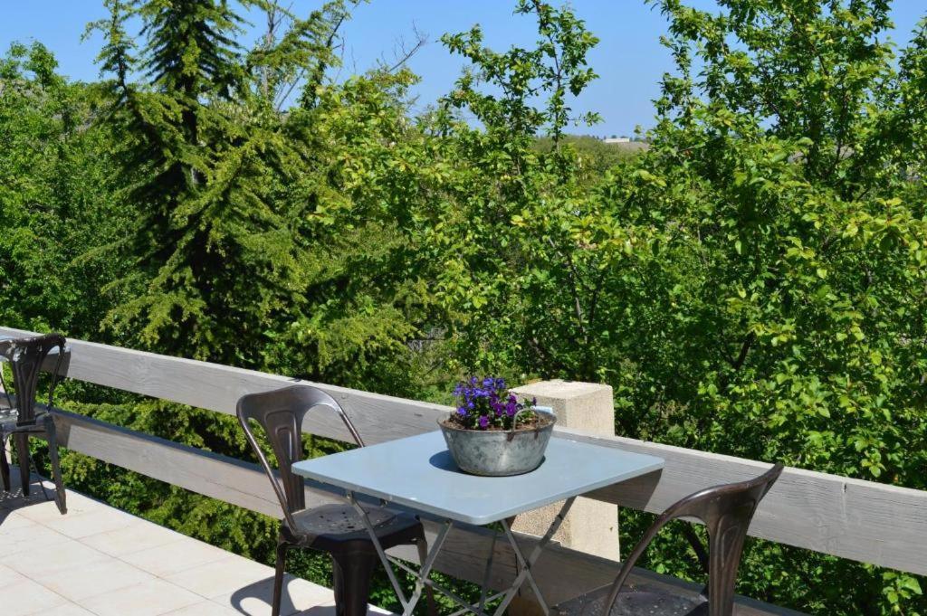 Casa Marta : Suites, Terrasses Et Vue Panoramique Tournon-sur-Rhone Exteriör bild